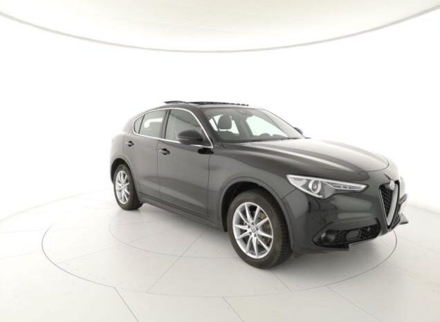 ALFA ROMEO – Stelvio – 2.2 T.diesel 210 CV AT8 Q4 Exec. lleno