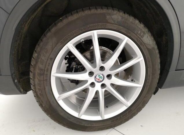 ALFA ROMEO – Stelvio – 2.2 T.diesel 210 CV AT8 Q4 Exec. lleno